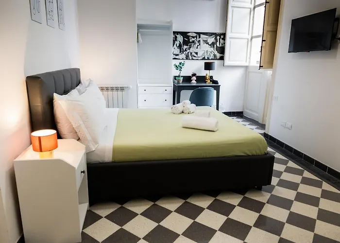 Couette-café Ausa 4*