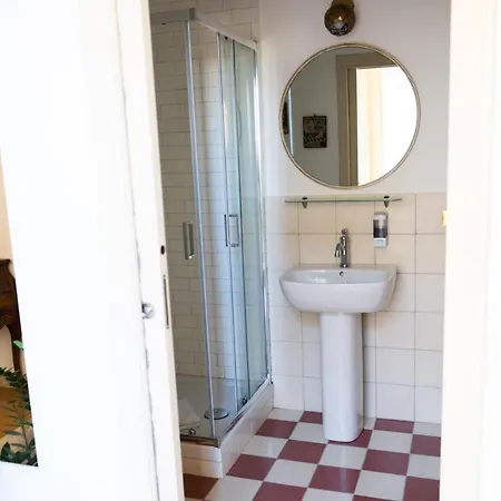 Ausa Bed & Breakfast 4*